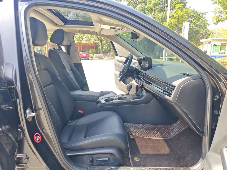 Honda Integra 240TURBO CVT Deluxe Edition 2023 — миниатюра 4