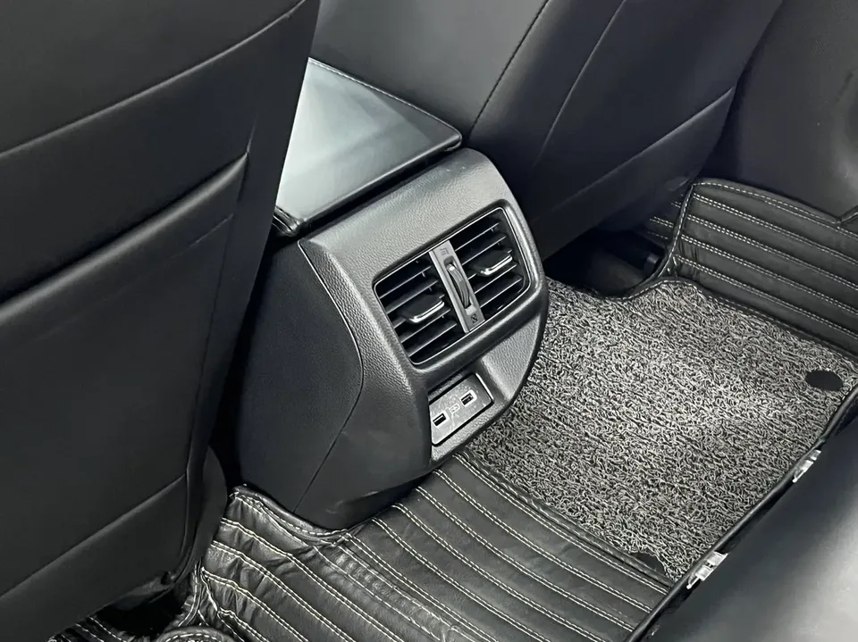 Honda Integra Stylish 2022 240TURBO CVT Technology Edition 2022 — миниатюра 3