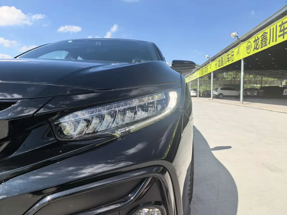 Honda CIVIC Civic 2020 HATCHBACK 220TURBO manual driving fun control 2022 — миниатюра 3