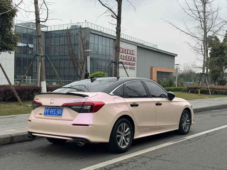 Honda CIVIC 2022 Civic 240TURBO CVT Dynamic Edition 2023 — миниатюра 3