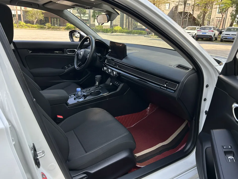 Honda CIVIC Civic 240TURBO CVT Power Edition 2024 — миниатюра 3