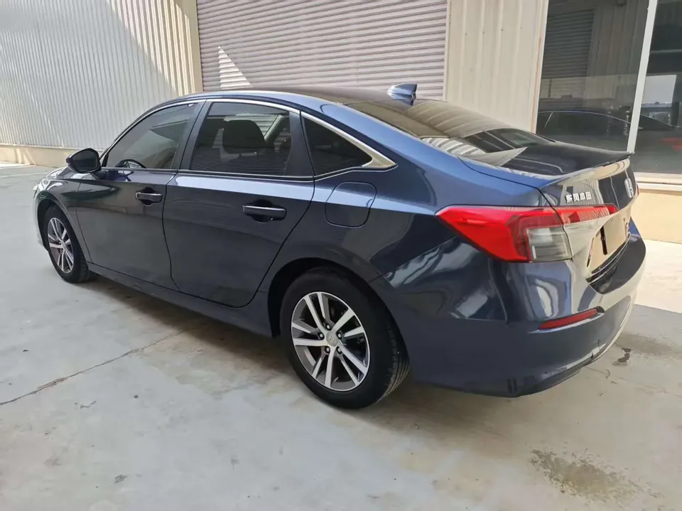 Honda CIVIC Civic 240TURBO CVT Dynamic C-position Customer Special Edition 2023 — миниатюра 4