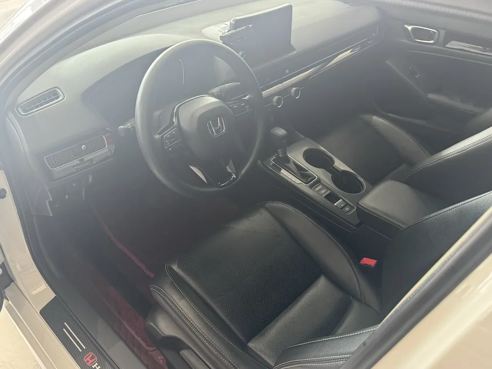 Honda CIVIC 2022 Civic 240TURBO CVT Dynamic Edition 2023 — миниатюра 3