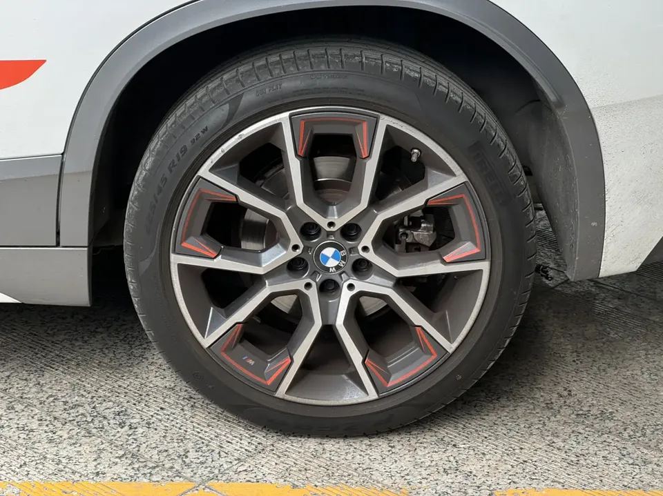 BMW X2 facelift sDrive25i Edge Edition 2022 — миниатюра 4