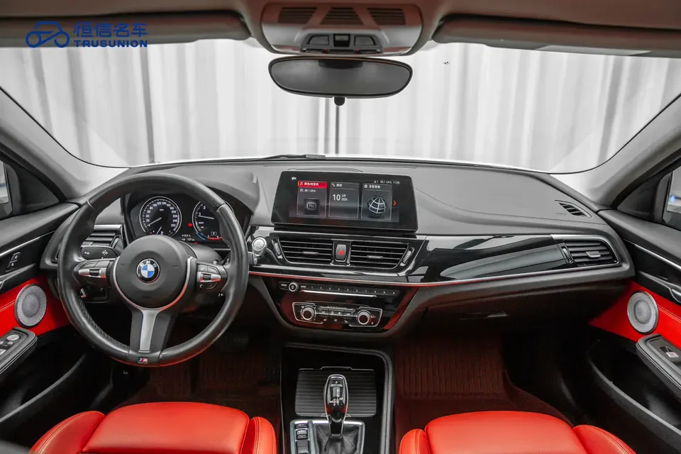BMW 1 Series facelift 125i M Sport Night Edition 2023 — миниатюра 4