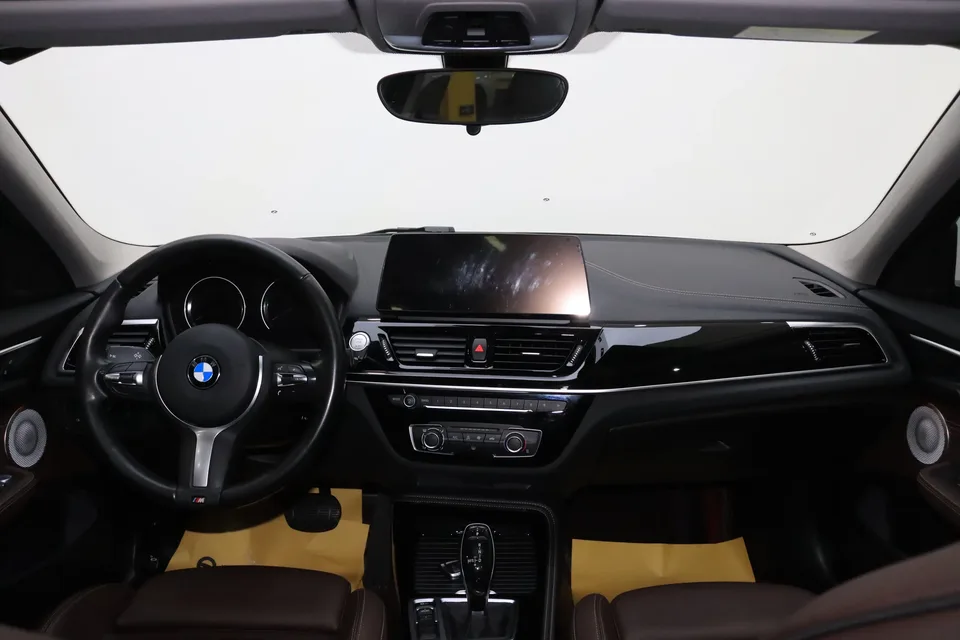 BMW 1 Series facelift 125i M Sport Night Edition 2023 — миниатюра 4