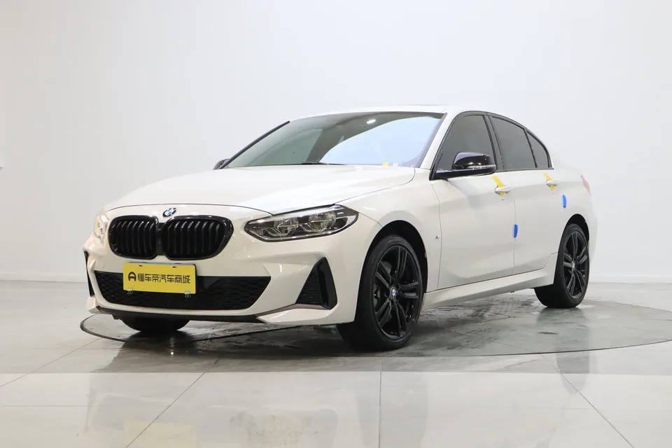 BMW 1 Series 2023