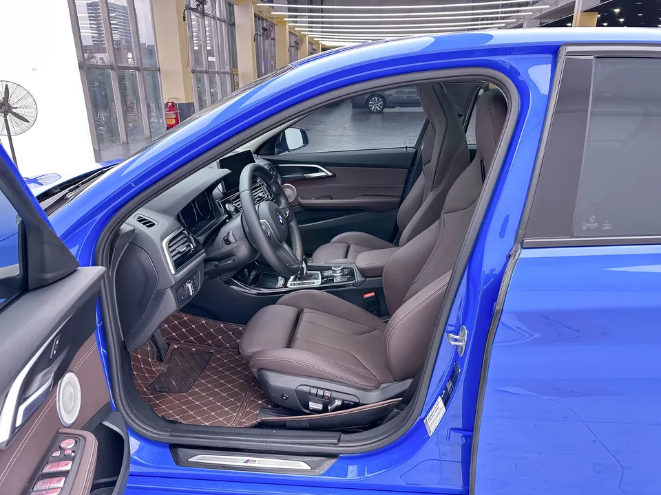 BMW 1 Series facelift 125i M Sport Night Edition 2022 — миниатюра 5