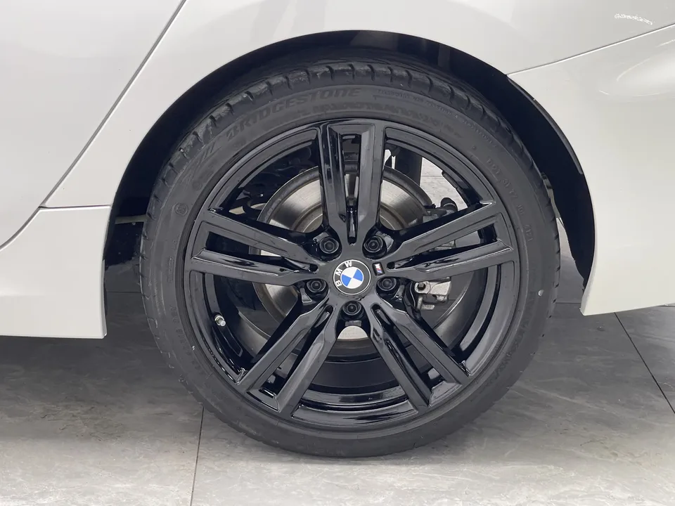 BMW 1 Series facelift 125i M Sport Night Edition 2022 — миниатюра 3