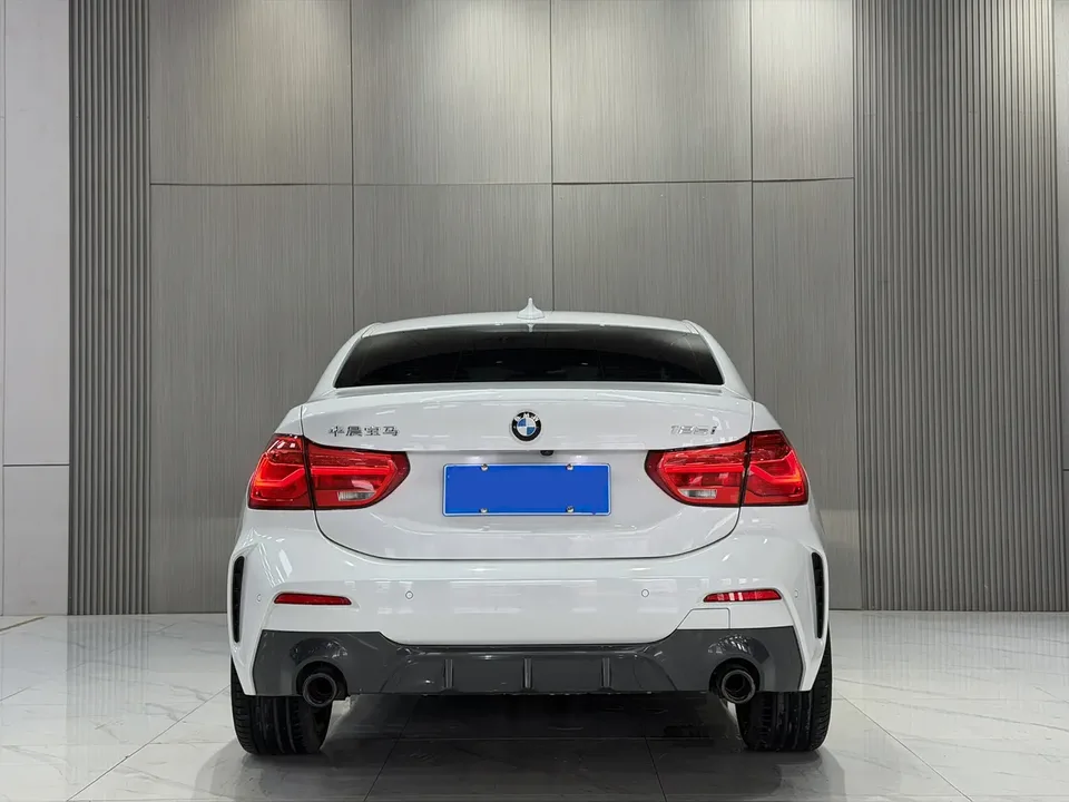 BMW 1 Series BMW 1 Series 2021 125i M Sport Night Edition 2022 — миниатюра 5