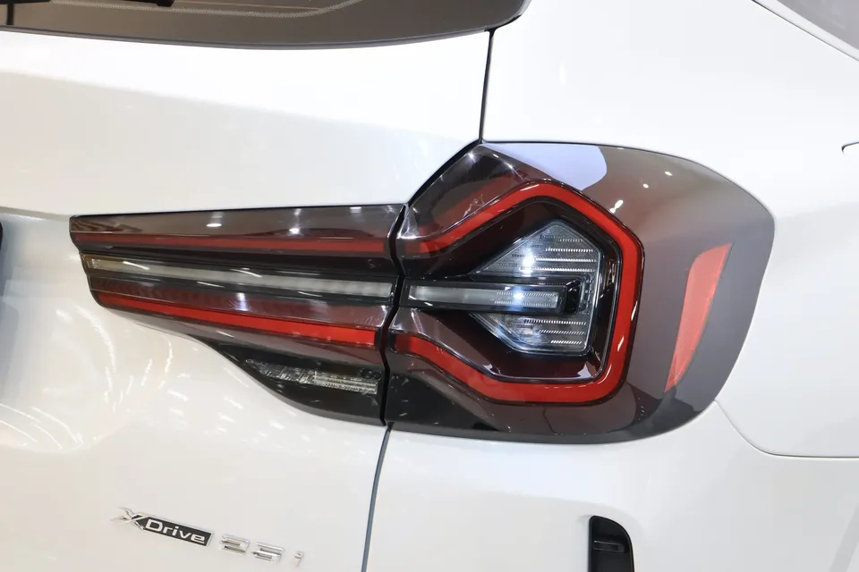 BMW X3 BMW X3 2022 xDrive25i M Sport Package 2022 — thumbnail 4