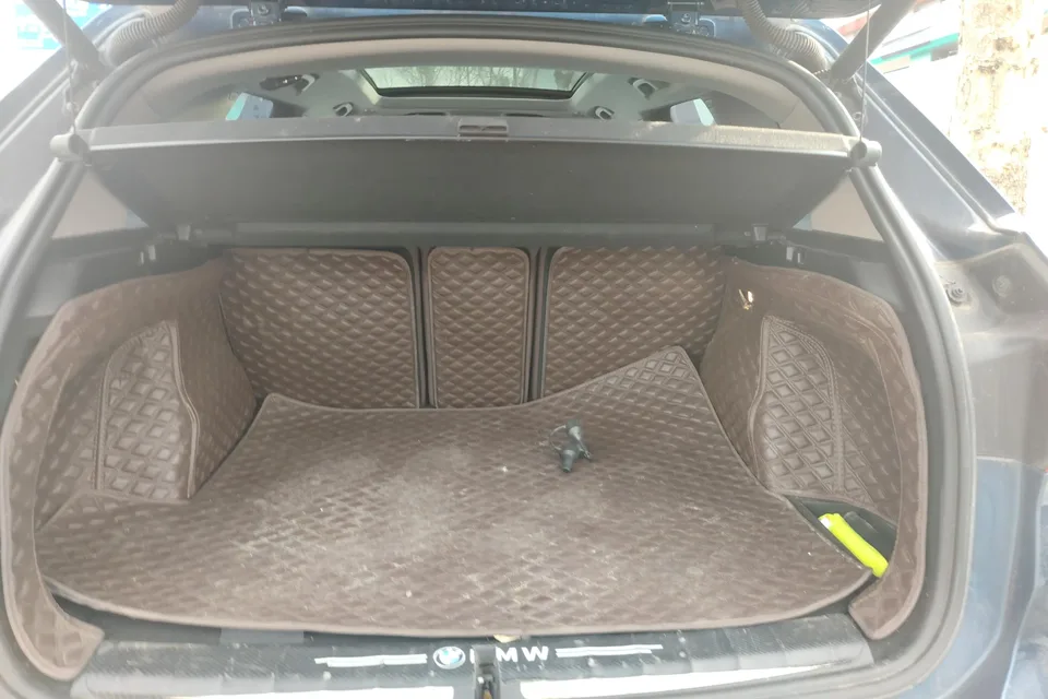 BMW X1 X1 2021 facelift xDrive25Li exclusive model 2022 — thumbnail 5