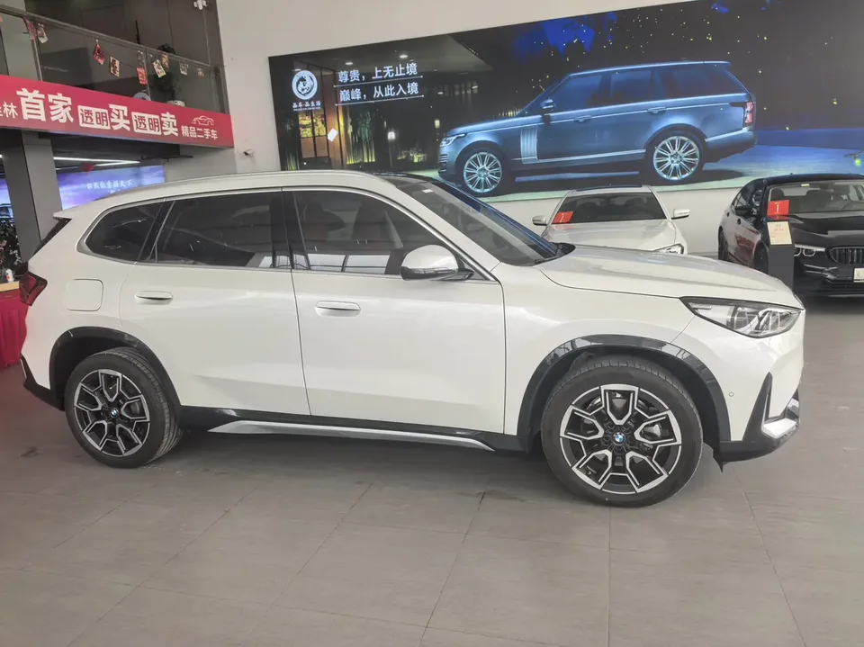 BMW X1 sDrive25Li X Design Package 2025 — миниатюра 3