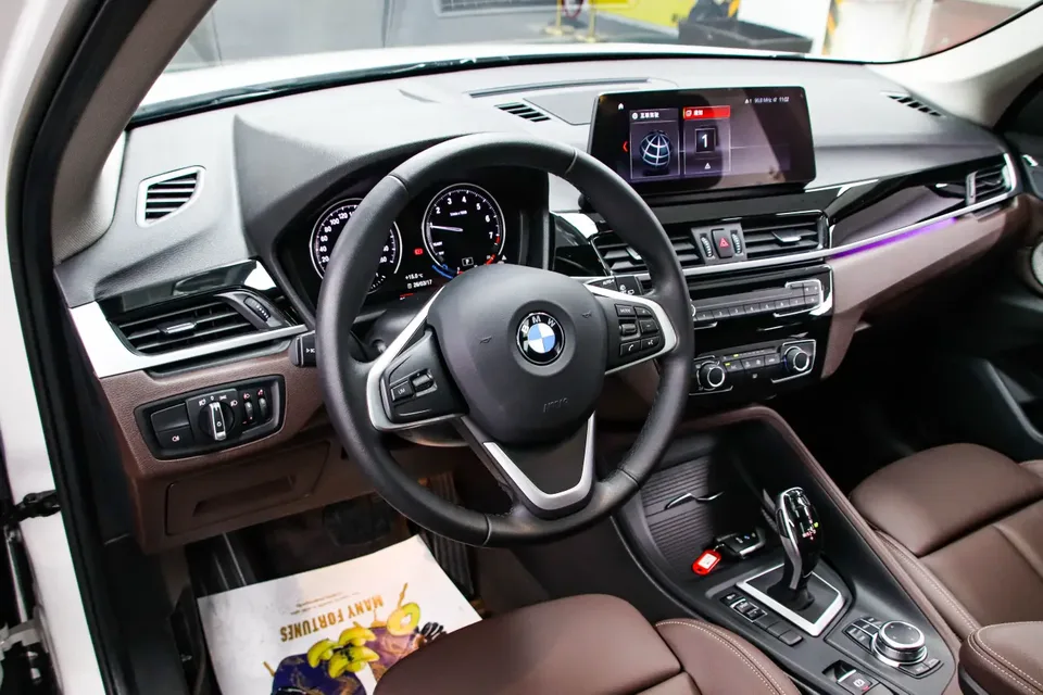 BMW X1 BMW X1 2022 sDrive20Li Fashion Edition 2022 — миниатюра 5