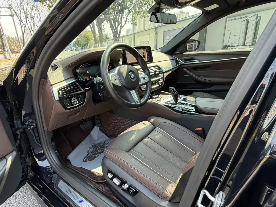 BMW 5 Series BMW 5 Series 2023 530Li Premium M Sport Package 2024 — thumbnail 3