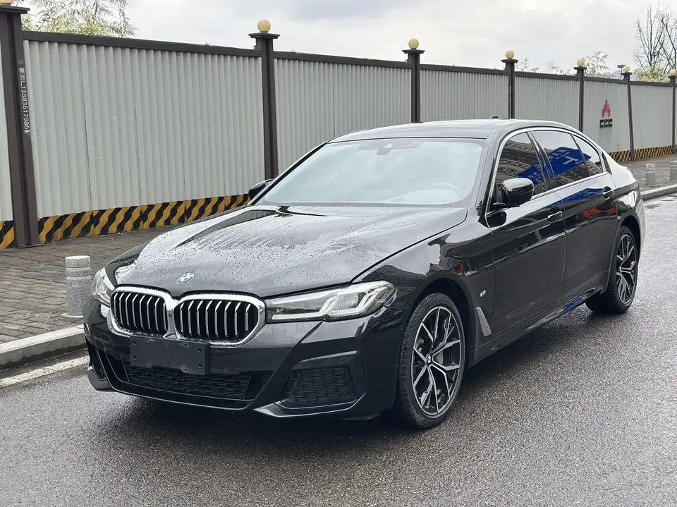 BMW 5 Series 5 Series 2023 530Li Exclusive Luxury Package 2023 — photo 1, buy with delivery to Moscow