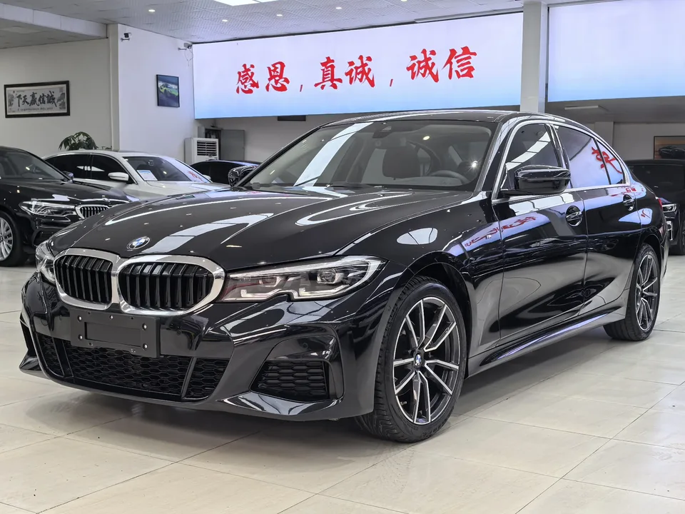 BMW 3 Series 2022