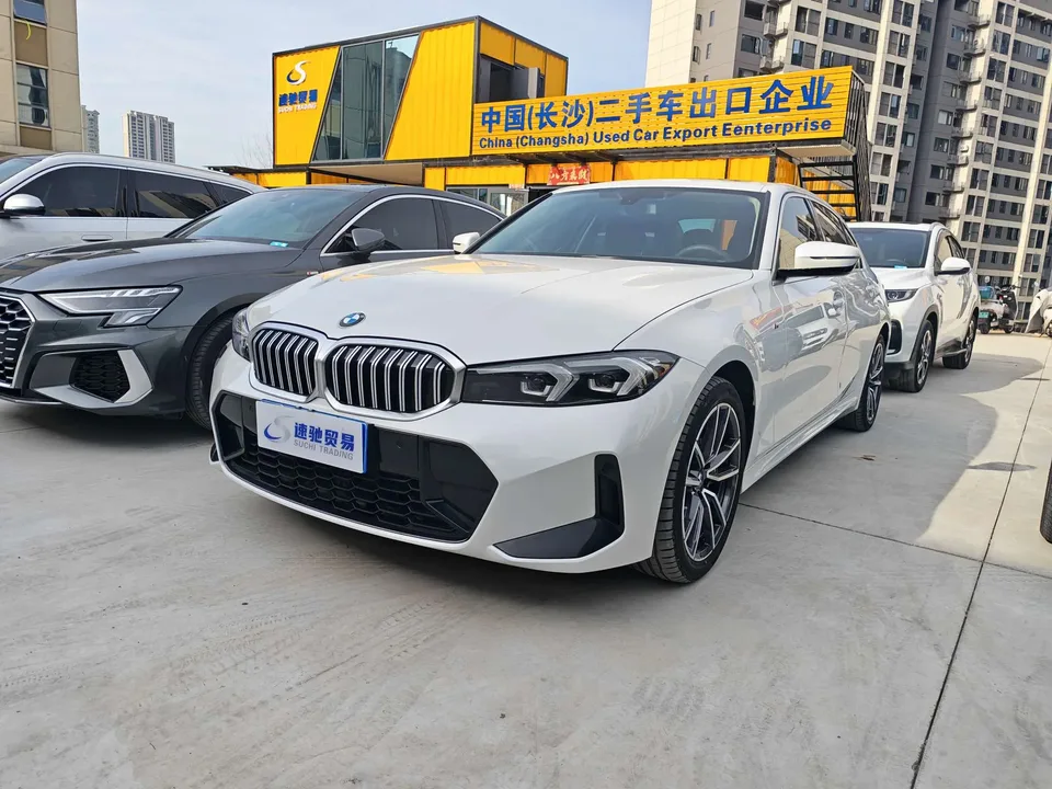 BMW 3 Series 2023