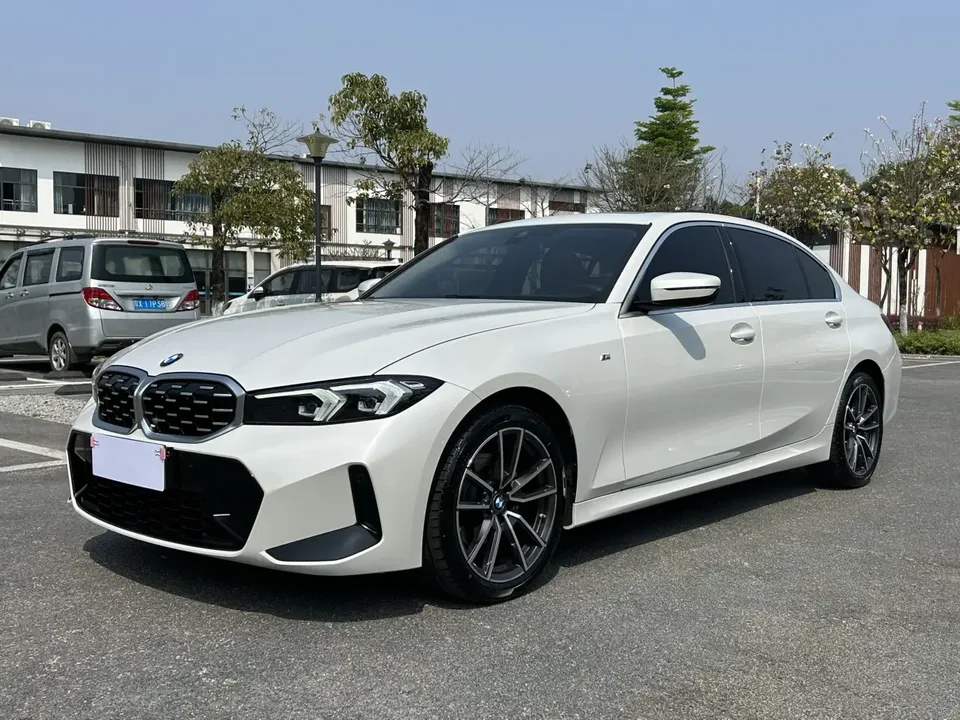 BMW 3 Series 2024