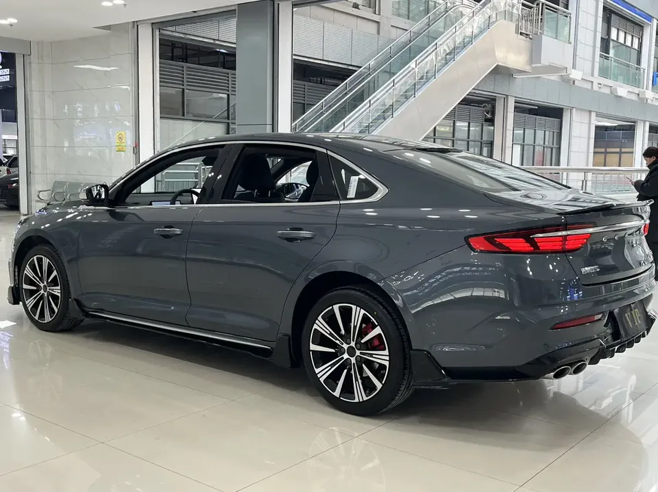 Geely Preface Xing Rui 2025 1.5T Dongfangyao Kunlun Edition 2025 — thumbnail 4