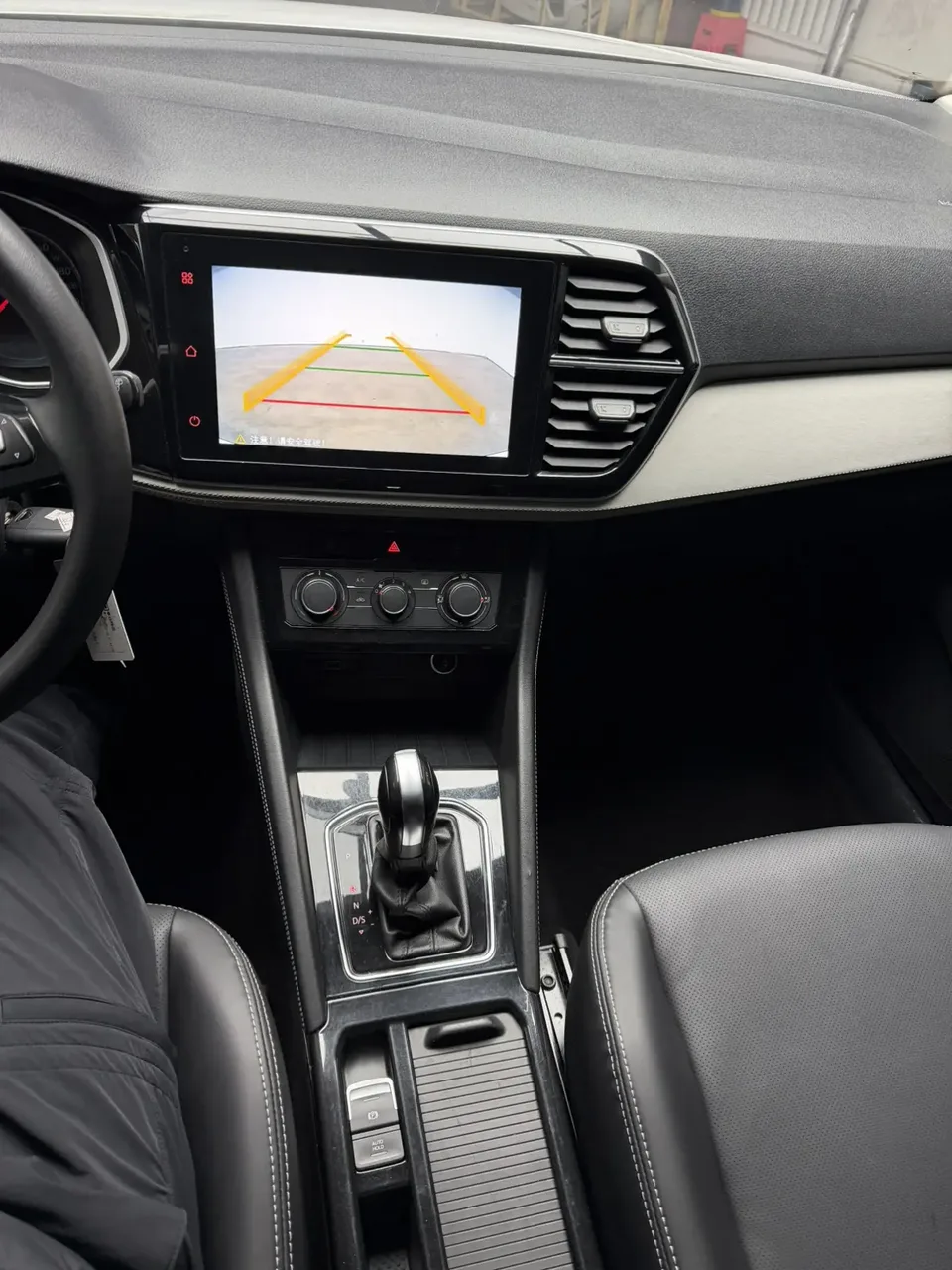 Jetta VS5 280TSI Automatic Enjoy Edition 2022 — миниатюра 4