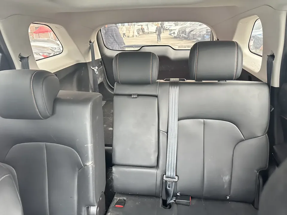 Oshan Changan Auchan X7 PLUS Changxiang Edition 1.5T automatic premium 7-seater 2023 — миниатюра 5
