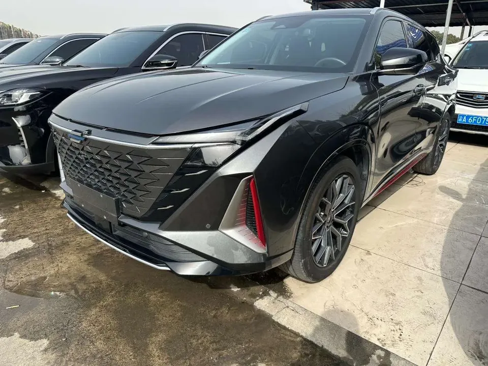 Oshan Changan Auchan Z6 2023
