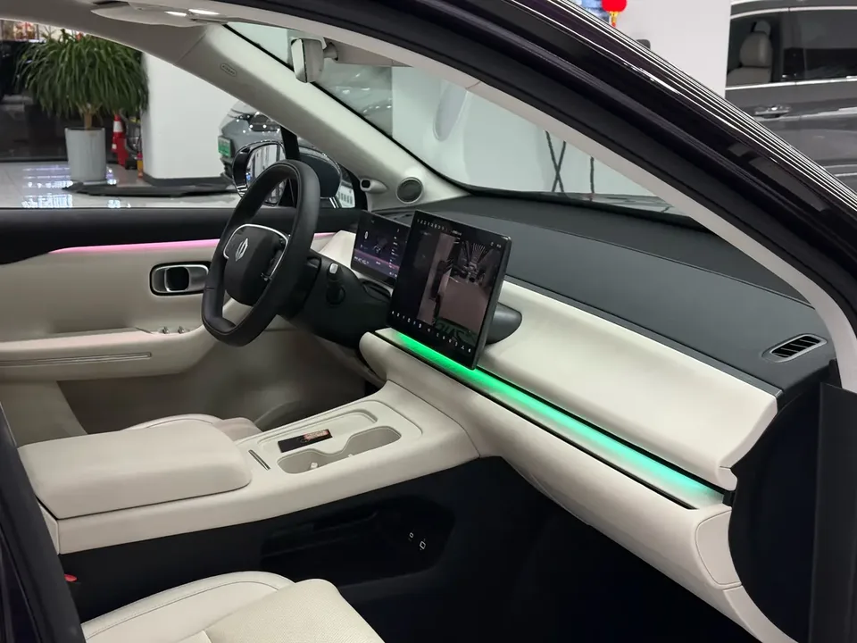 Leapmotor C16 Extended Range 200 LiDAR Edition 2024 — миниатюра 3
