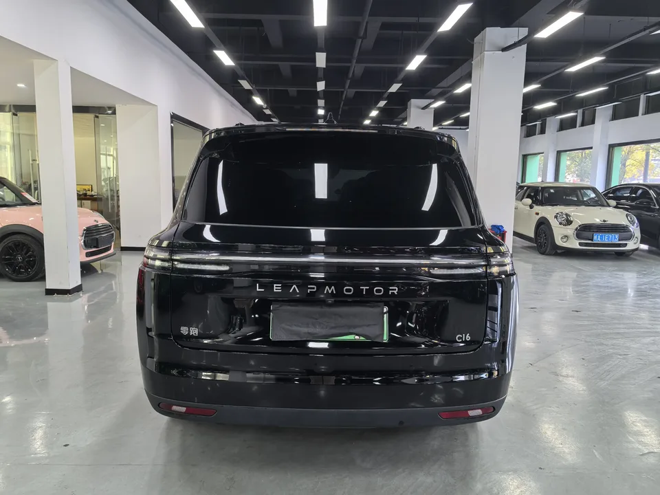 Leapmotor C16 Extended Range 200 Premium Edition 2024 — миниатюра 2