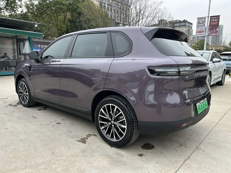 Leapmotor B10 510 Enjoy Edition 2025 — миниатюра 4