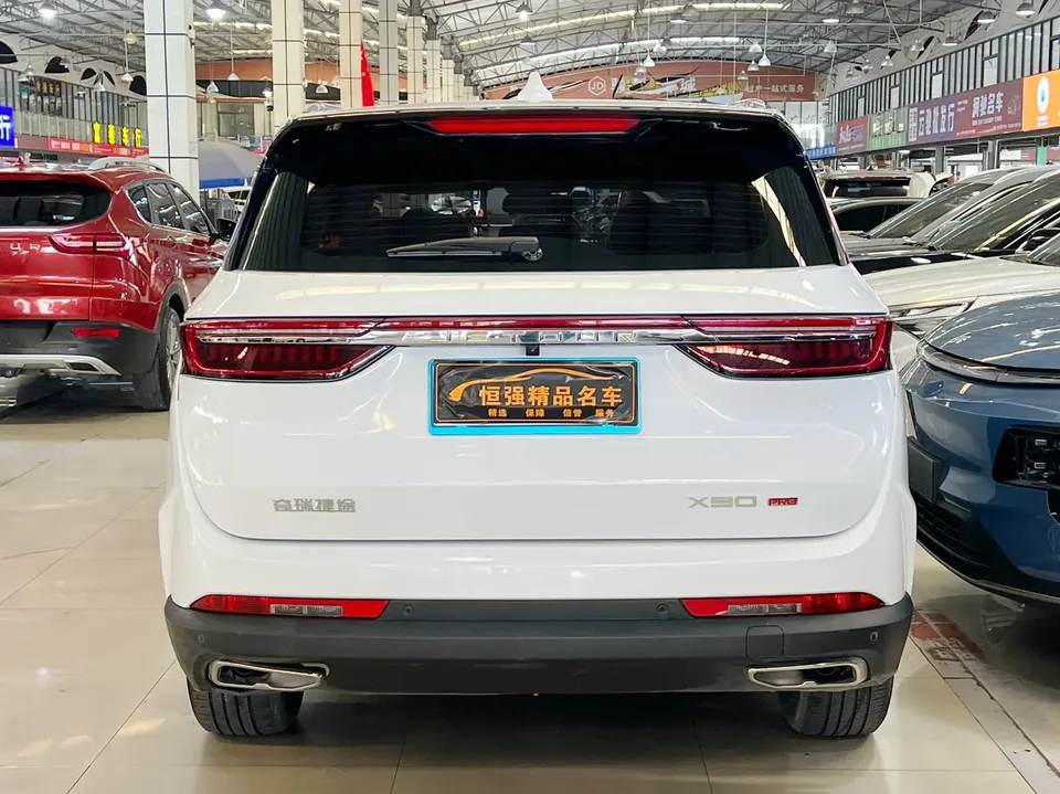 Jetour X90 Pro 1.6TD DCT Deluxe Edition 2024 — миниатюра 2