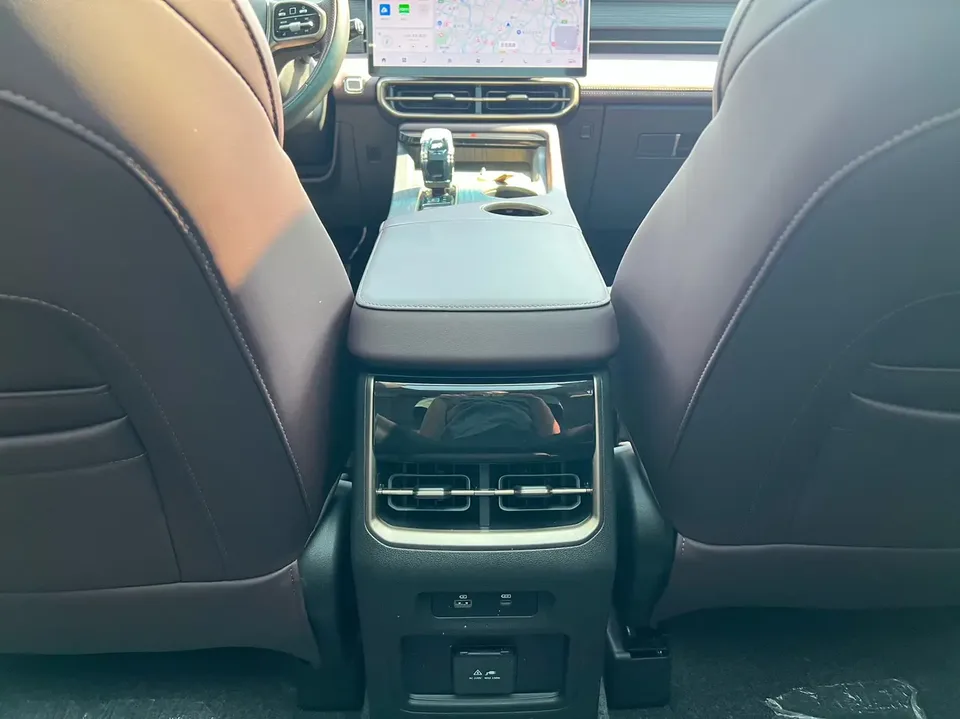 Jetour X90 Pro 1.6TD DCT Deluxe Edition 2024 — миниатюра 3