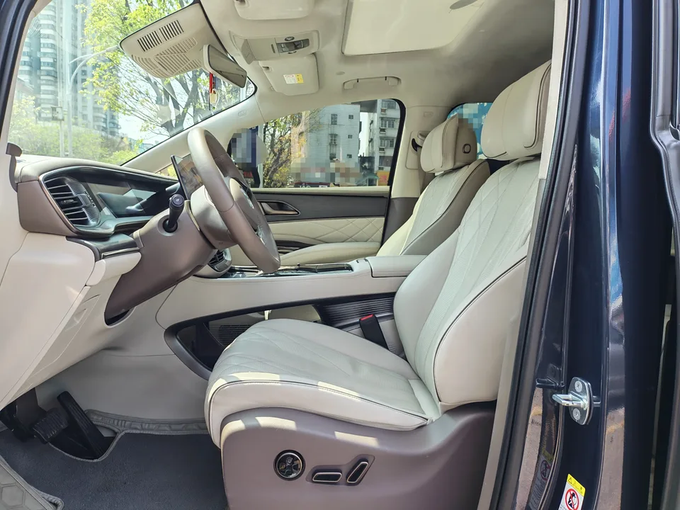 Denza D9 DM D9 DM 2022 970 4WD flagship model 2023 — thumbnail 5