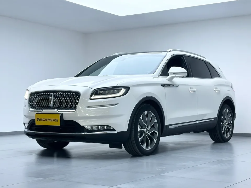 Lincoln Navigator 2022