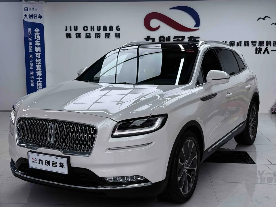 Lincoln Navigator navigator 2021 2.0T 4WD Elegant Edition 2022 — photo 1, buy with delivery to Moscow