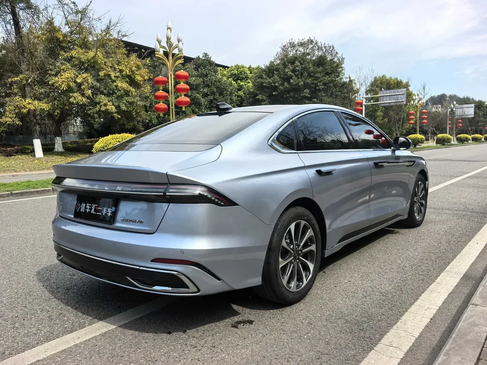 Lincoln Z iExclusive Edition 2022 — миниатюра 3