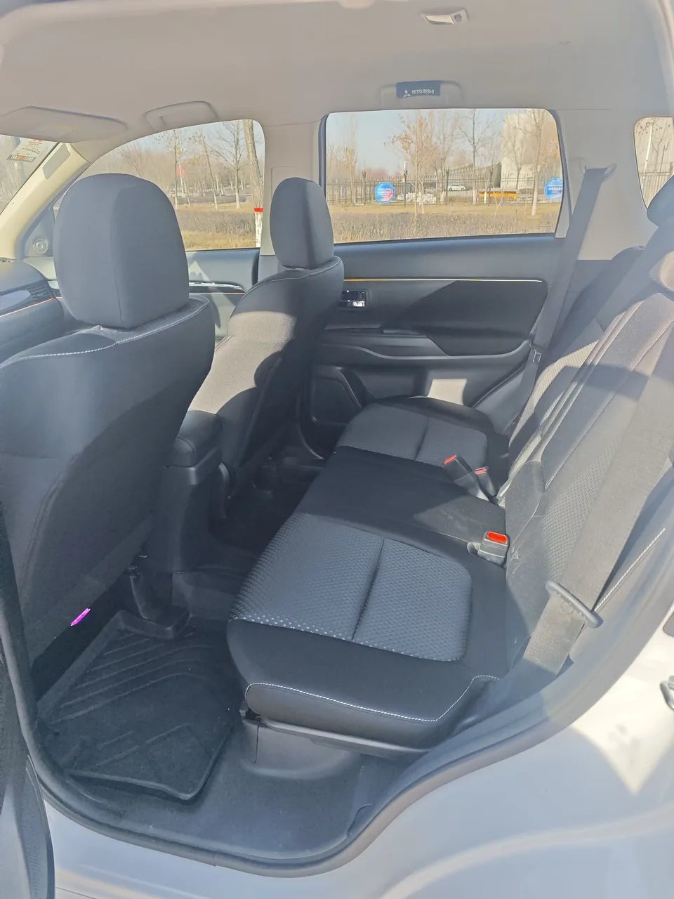 Mitsubishi Outlander facelift 2.0L 2WD 5-seater 2023 — миниатюра 3