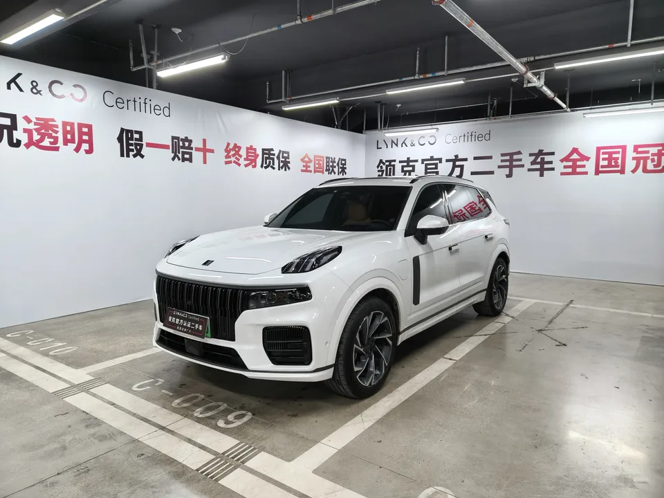 Lynk & Co 09 EM-P Lynk & Co 09 EM-P 2021 2.0TD Performance Edition Six-seat Halo 2022 — photo 1, buy with delivery to Moscow