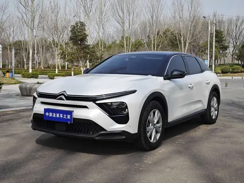 Citroen Versailles C5 X 2025 купить в Москве