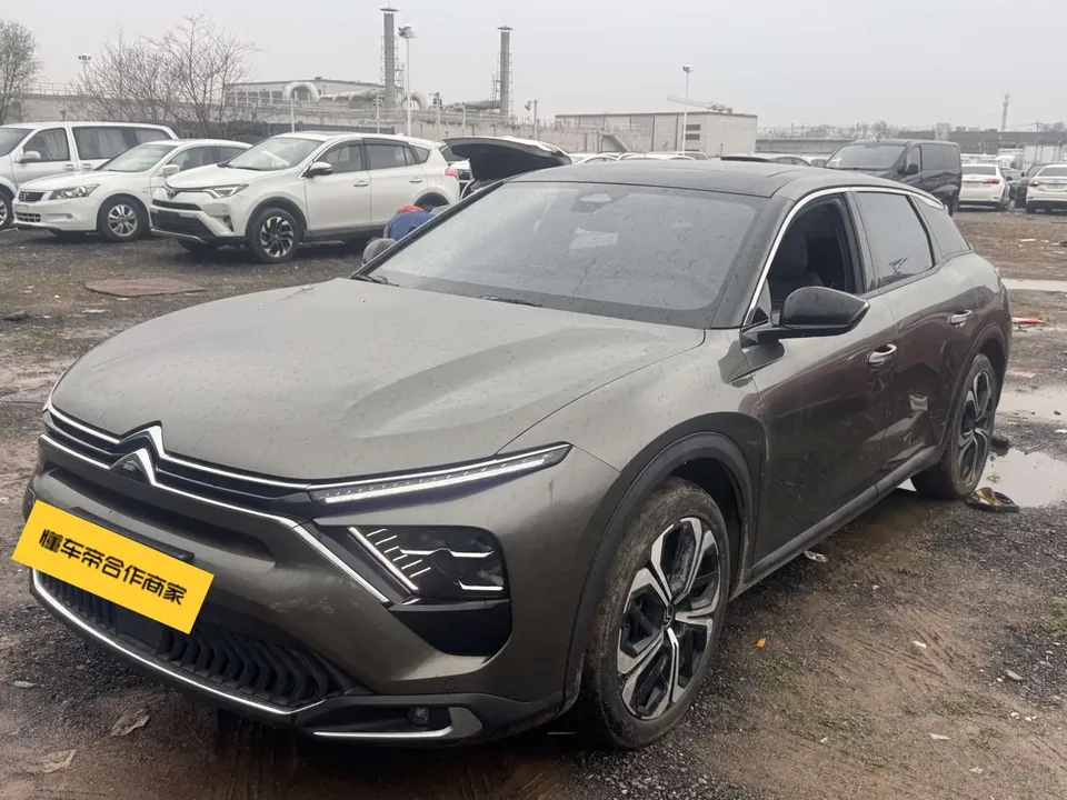 Citroen Versailles C5 X 2022