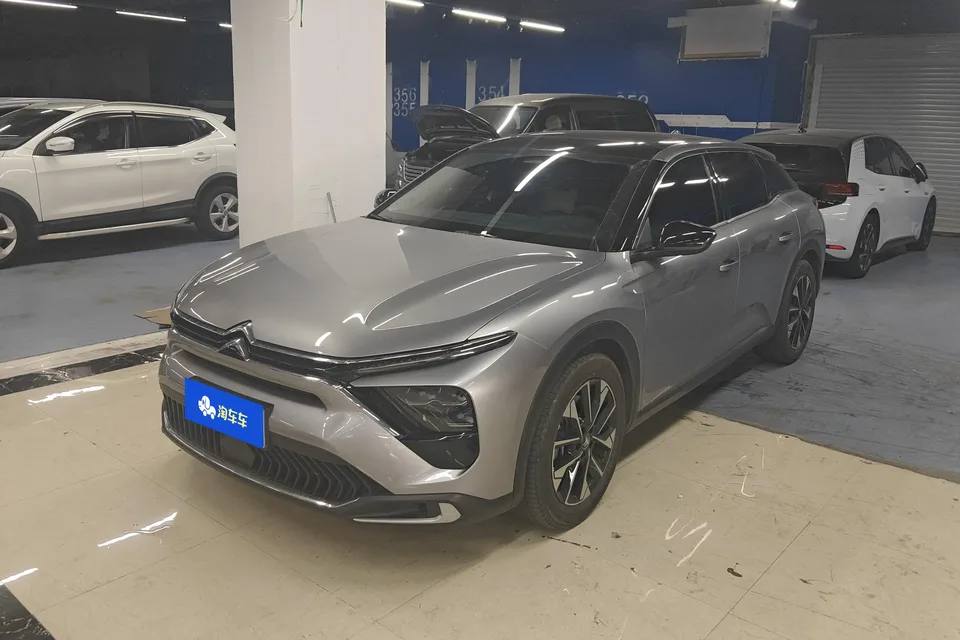 Citroen Versailles C5 X 2022