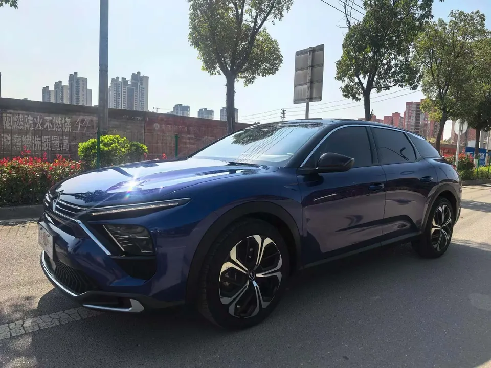 Citroen Versailles C5 X 2022