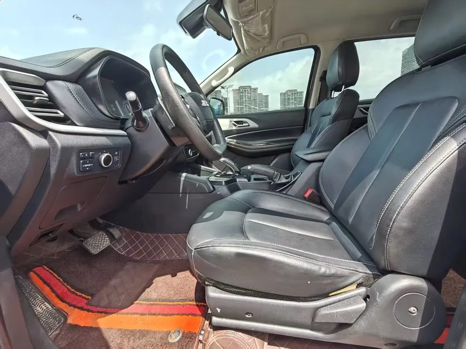 Jiangling Domain Tiger 7 Yuhu 7 2022 2.0T automatic diesel four-wheel drive exclusive long axis 2023 — миниатюра 3