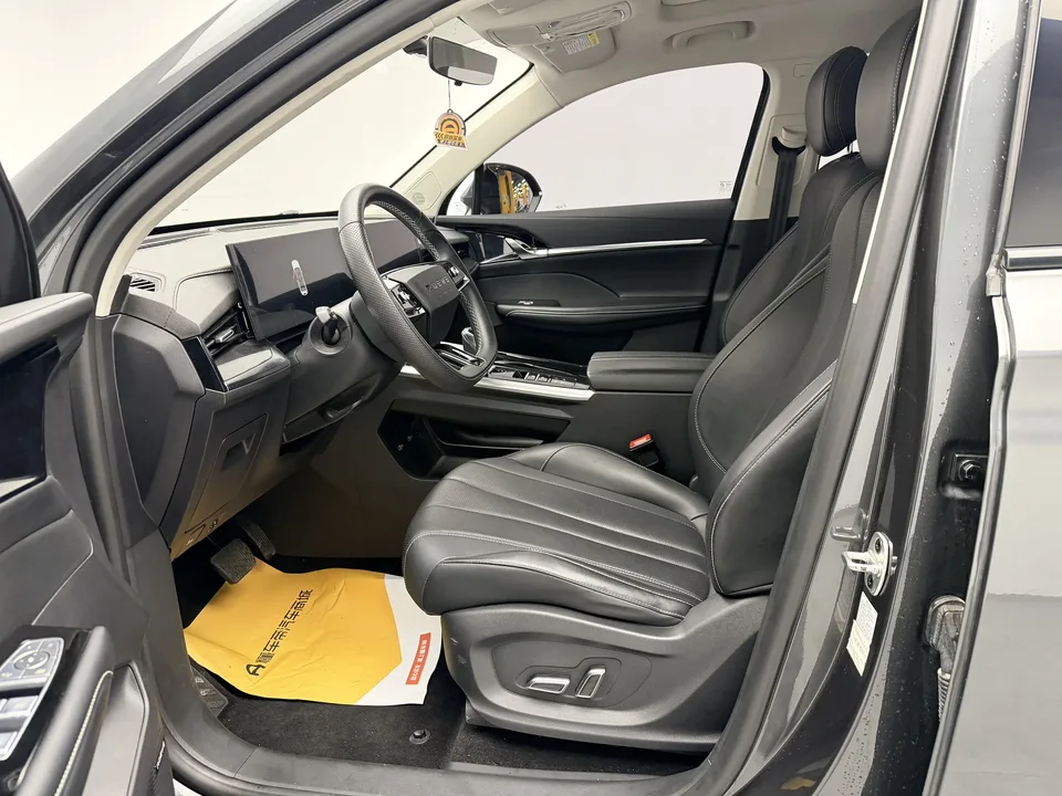 Roewe RX5 MAX Roewe RX5 MAX 2022 1.5T Automatic Deluxe Edition 2022 — миниатюра 5