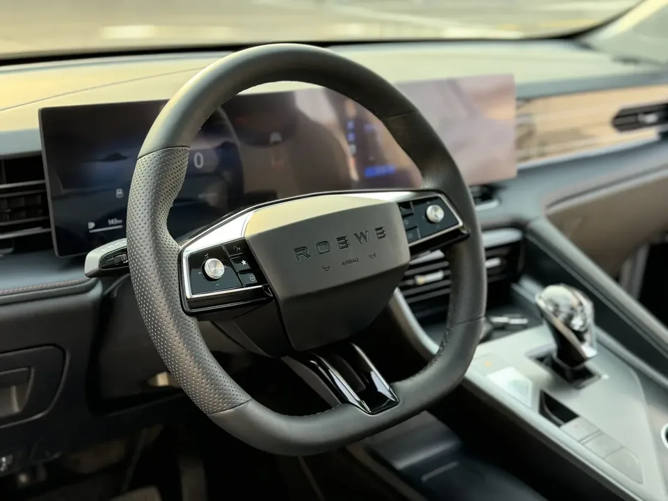 Roewe RX5 Roewe RX5 2023 Flagship Intelligent Driving Edition 2023 — миниатюра 4