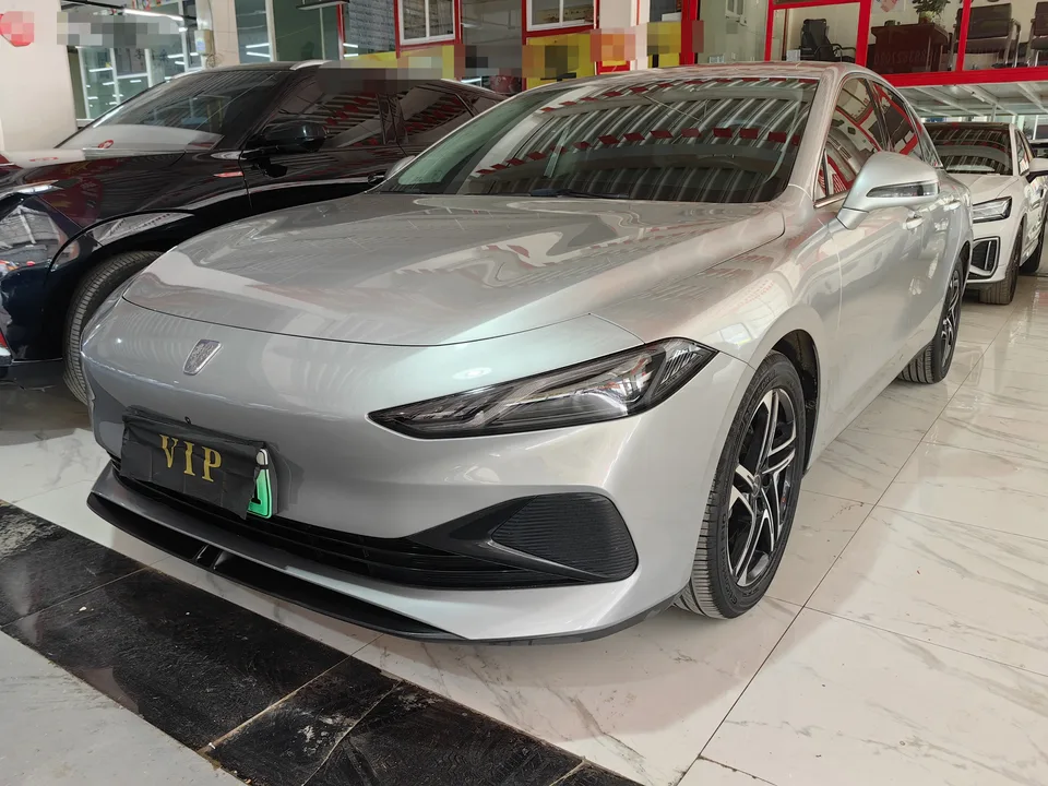 Roewe D7 DMH 2023