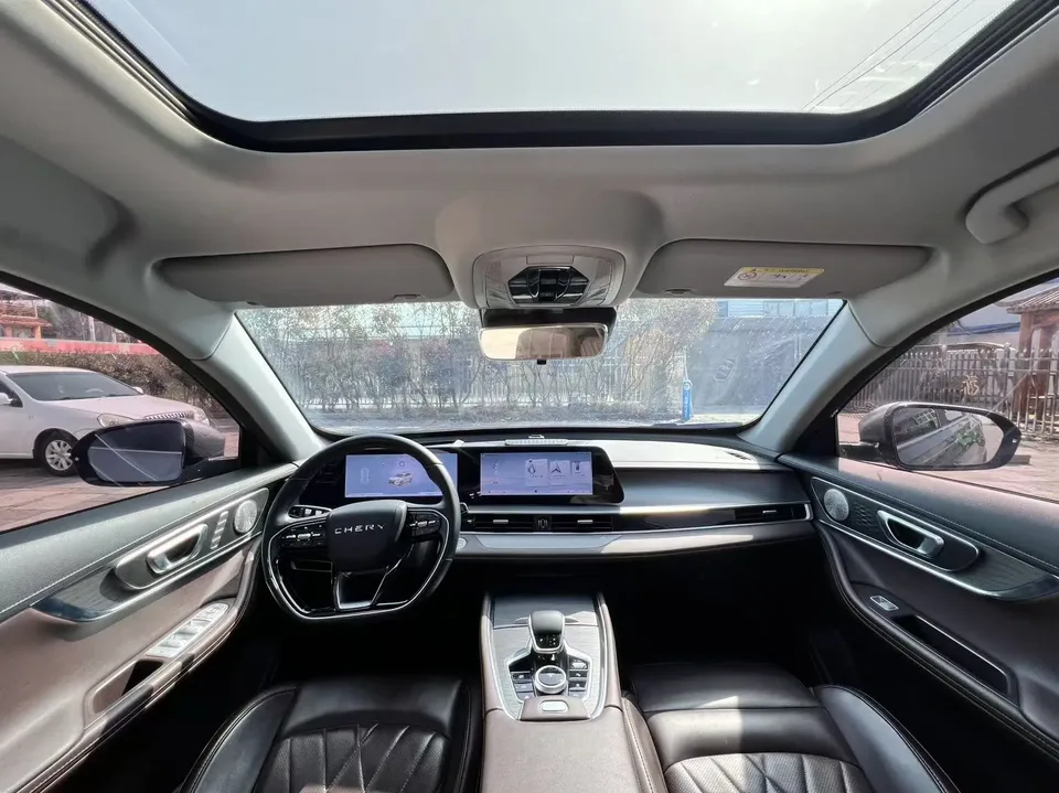Chery Tiggo 8 Pro Tiggo 8 PRO 2024 Champion Edition 390T 2WD Peak Edition 7 seats 2023 — миниатюра 3