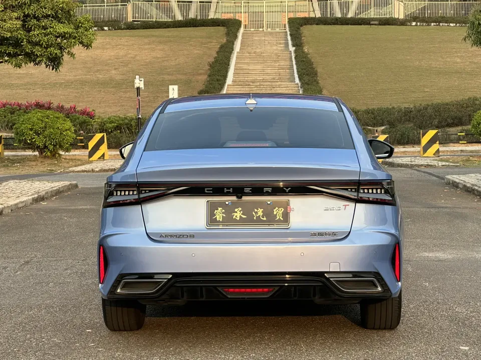 Chery Arrizo 8 1.6TGDI DCT 2023 — миниатюра 2