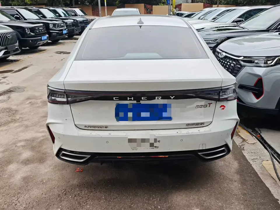 Chery Arrizo 8 1.6TGDI DCT Elegant 2023 — миниатюра 2