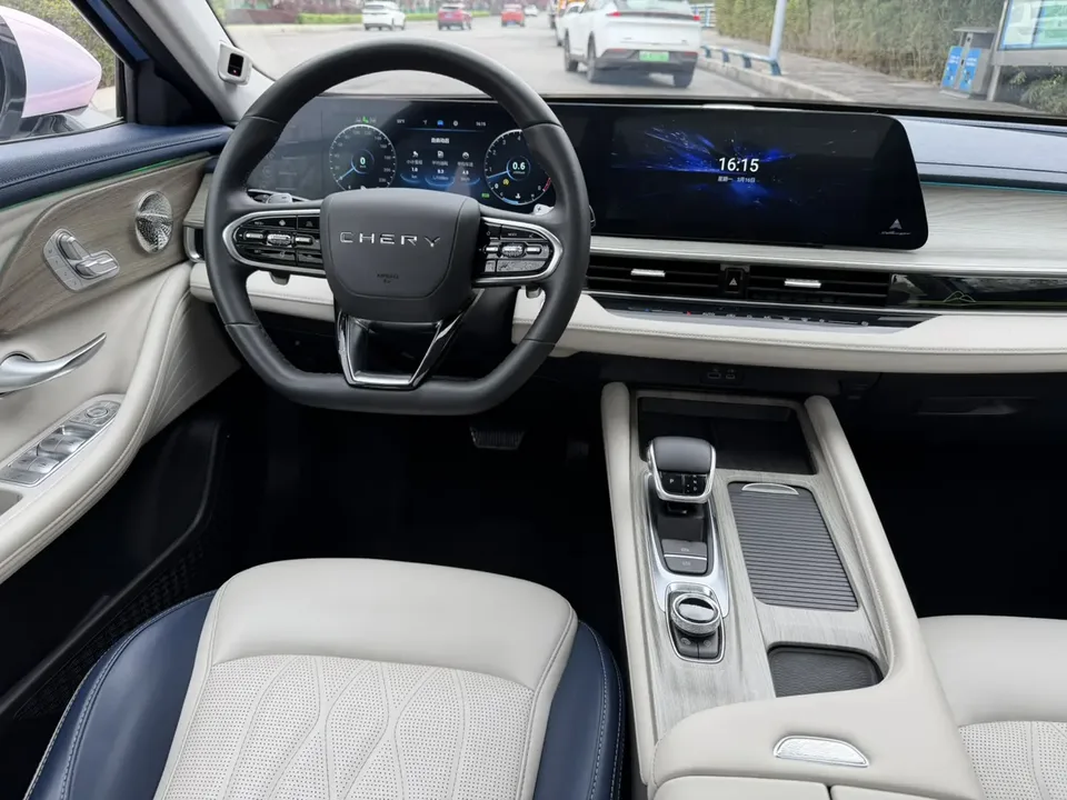 Chery Arrizo 8 1.6TGDI DCT 2022 — миниатюра 5